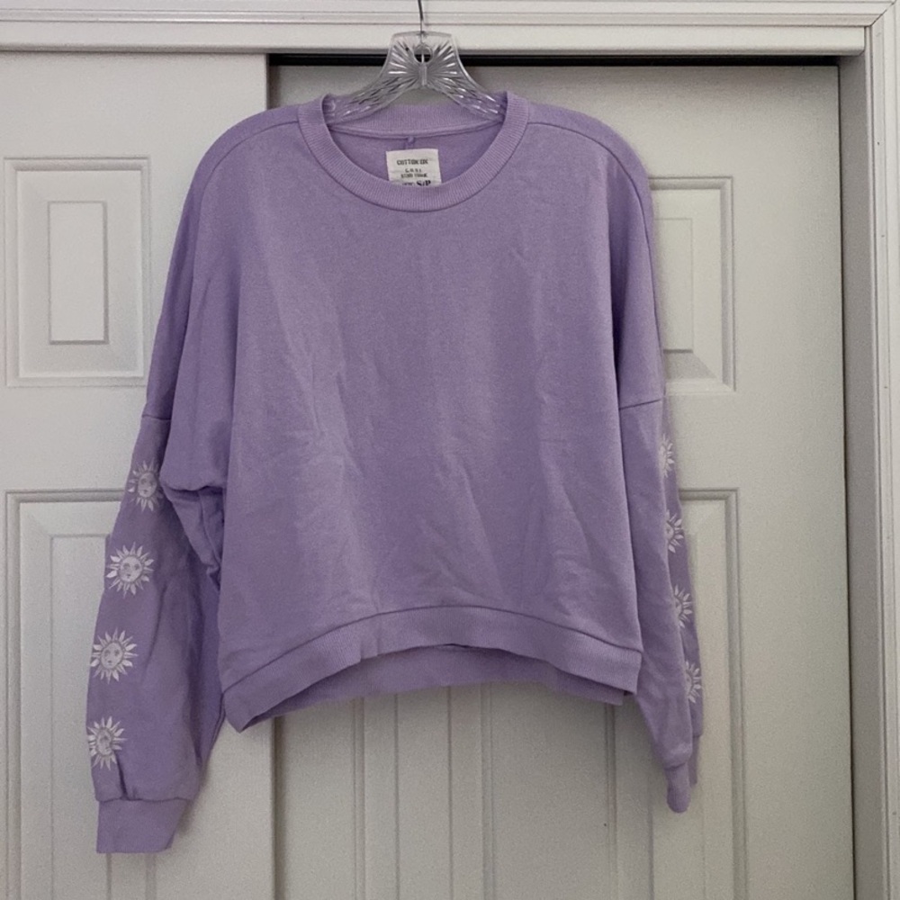 Purple crewneck sweatshirt